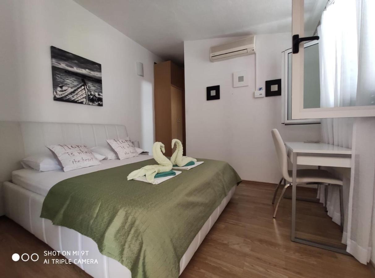 Apartment Burich Makarska Exterior foto